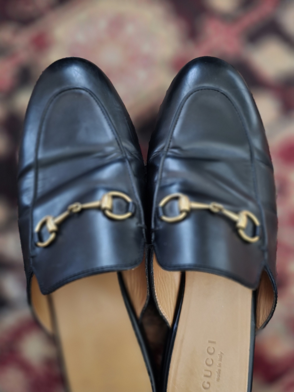 Gucci Black Leather Loafers with Gold Horsebit Detail